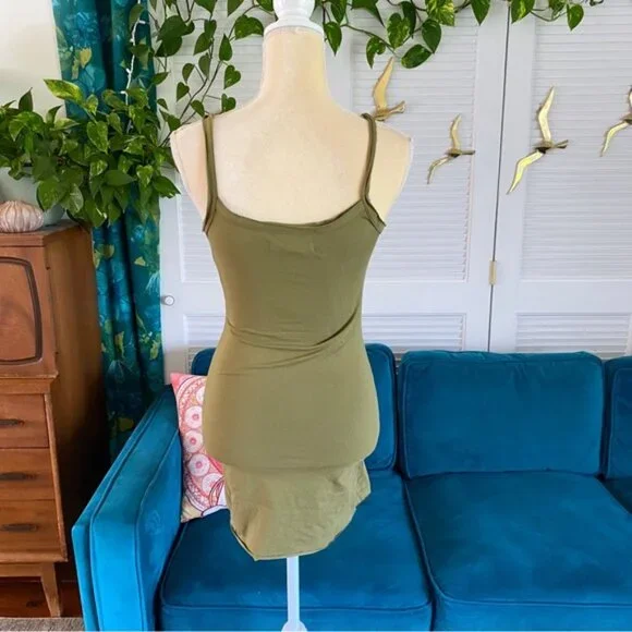 Urban Outfitters UO Slit Cut Out Macrame Mini Dress Olive Army Green New Medium - Picture 11 of 16